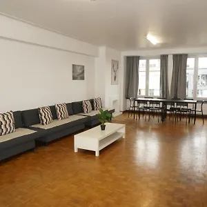 Belga 3 Bedrooms. Anvers